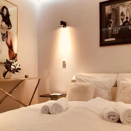 Baltic Riviera - Granaria Premium - River And Old Town Appartement Gdańsk