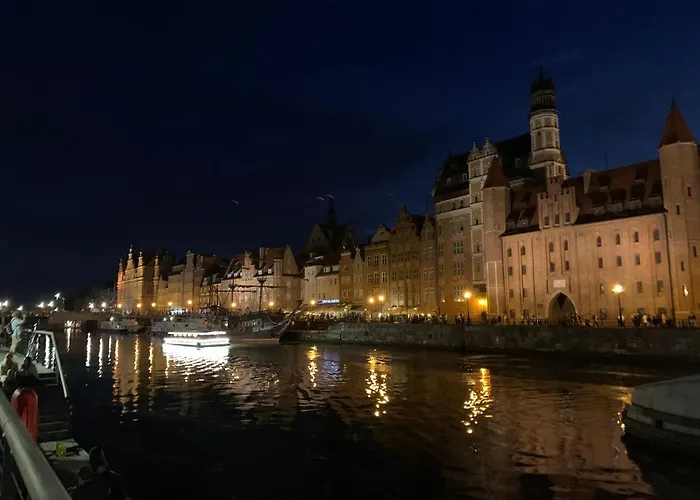 Baltic Riviera - Granaria Premium - River And Old Town Apartment