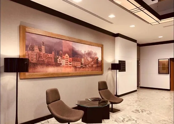 Baltic Riviera - Granaria Premium - River And Old Town Gdansk