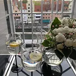 Baltic Riviera - Granaria Premium - River And Old Town 公寓