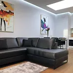 Baltic Riviera - Granaria Premium - River And Old Town 公寓 *