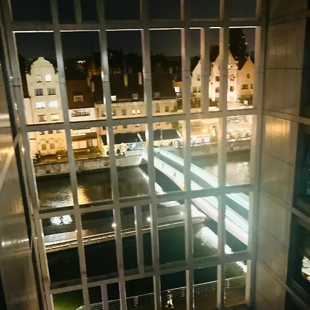 Baltic Riviera - Granaria Premium - River And Old Town 公寓