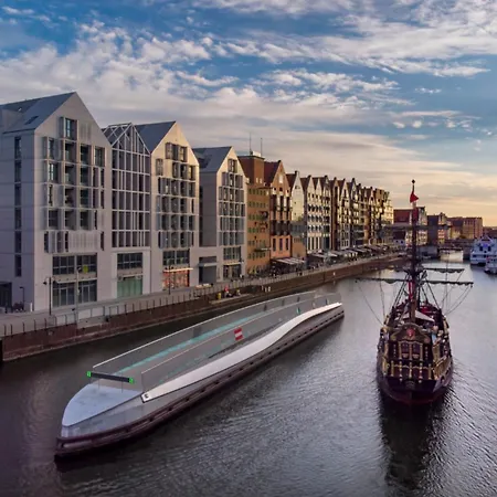 Baltic Riviera - Granaria Premium - River And Old Town Gdańsk
