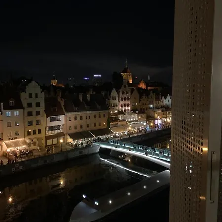 Baltic Riviera - Granaria Premium - River And Old Town شقة غدانسك