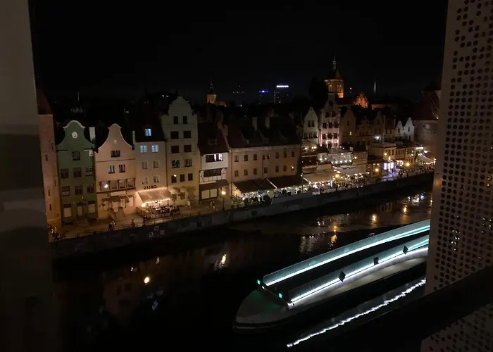 Baltic Riviera - Granaria Premium - River And Old Town Appartement Gdańsk
